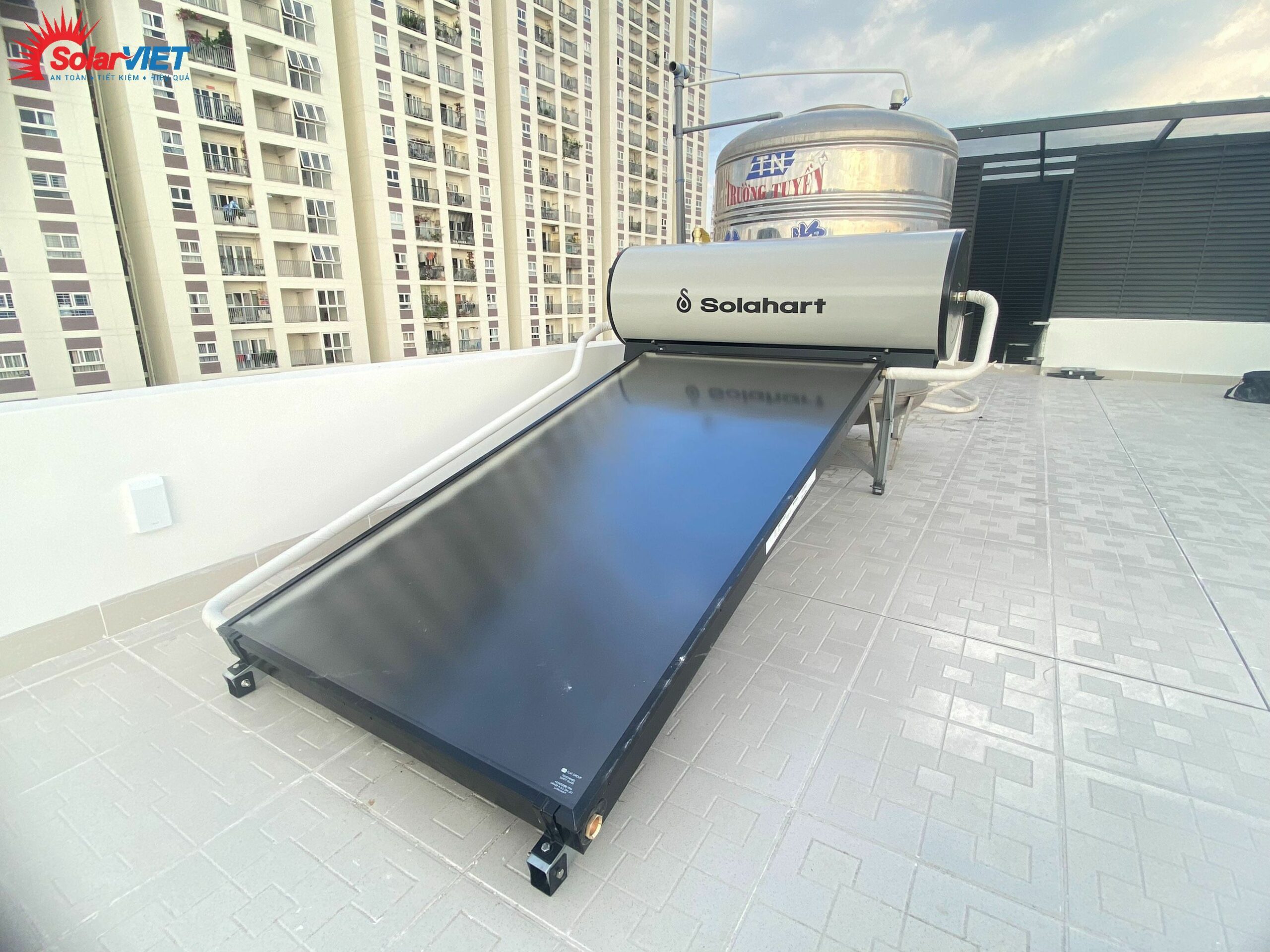 Solahart 150L – Thiết kế bền vững với tấm hấp thu nhiệt lớp kính cường lực